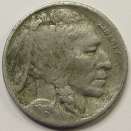 1919 D Buffalo Nickel - antique Denver mintmark American Indian five cent coin 1919 D Buffalo Nickel - antique Denver mintmark American Indian five cent coin