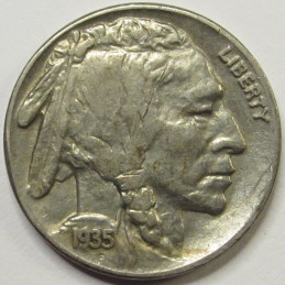 1935 Buffalo Nickel - antique better condition American Indian five cent coin 1935 Buffalo Nickel - antique better condition American Indian five cent coin